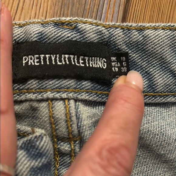 Pretty little things SPLIT HEM STYLE JEANS - UK10 US6 - Picture 3 of 4